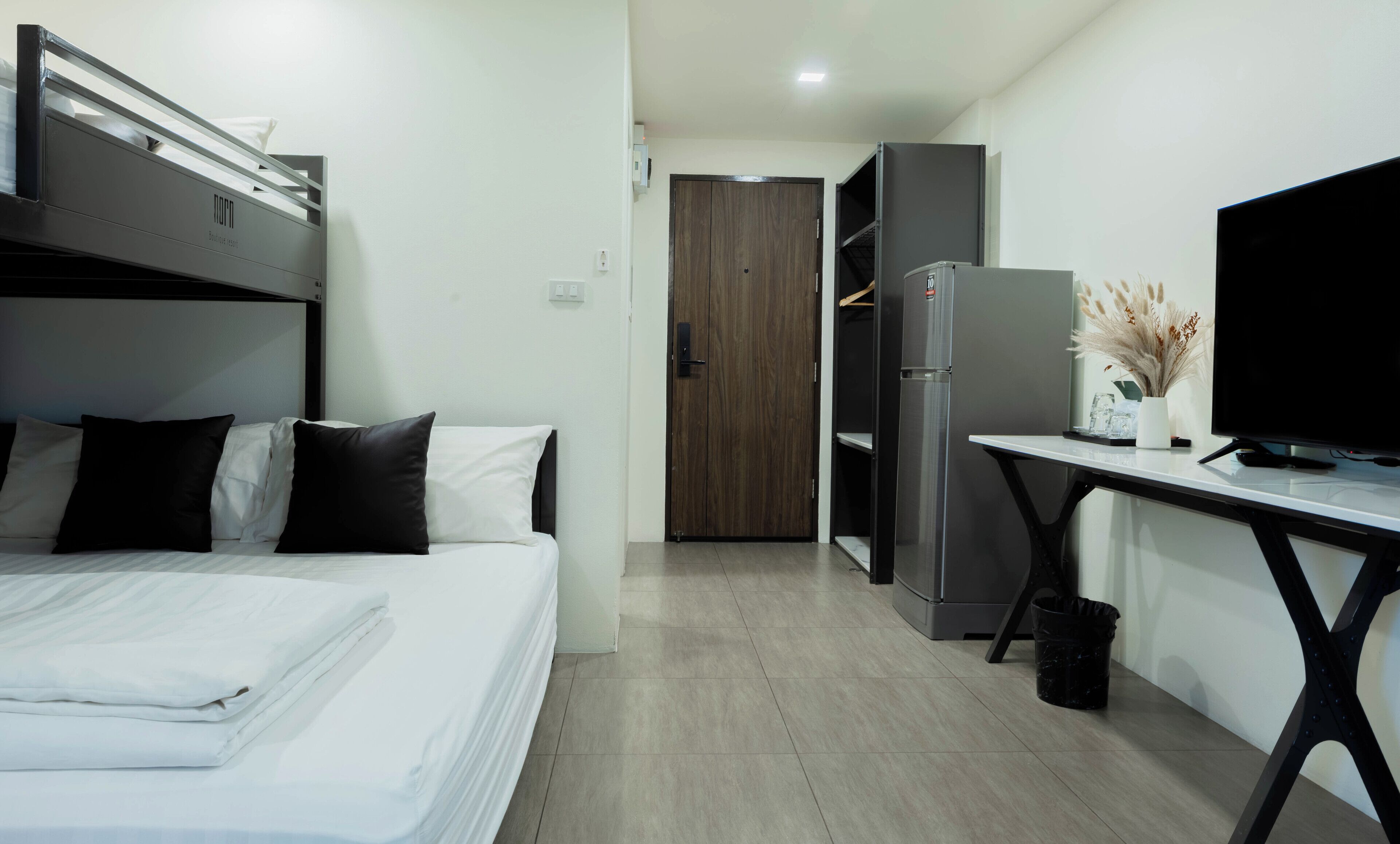 Photo - NORN Riverside Bangkok Hotel - นอนริมน้ำ