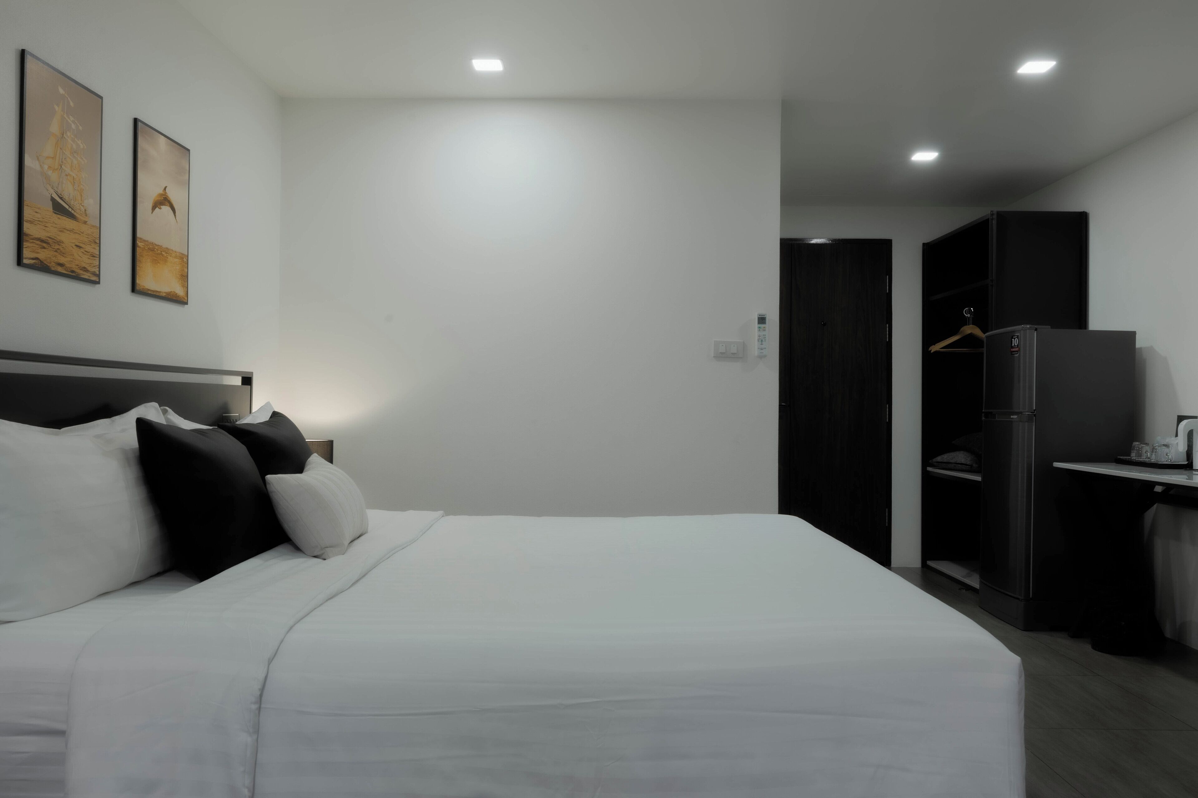 Photo - NORN Riverside Bangkok Hotel - นอนริมน้ำ