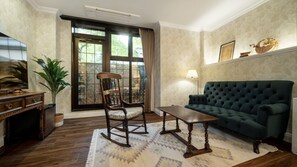 Executive Twin Room - LONGINGHOUSE Kyukaruizawa Suwanomori (Karuizawa)