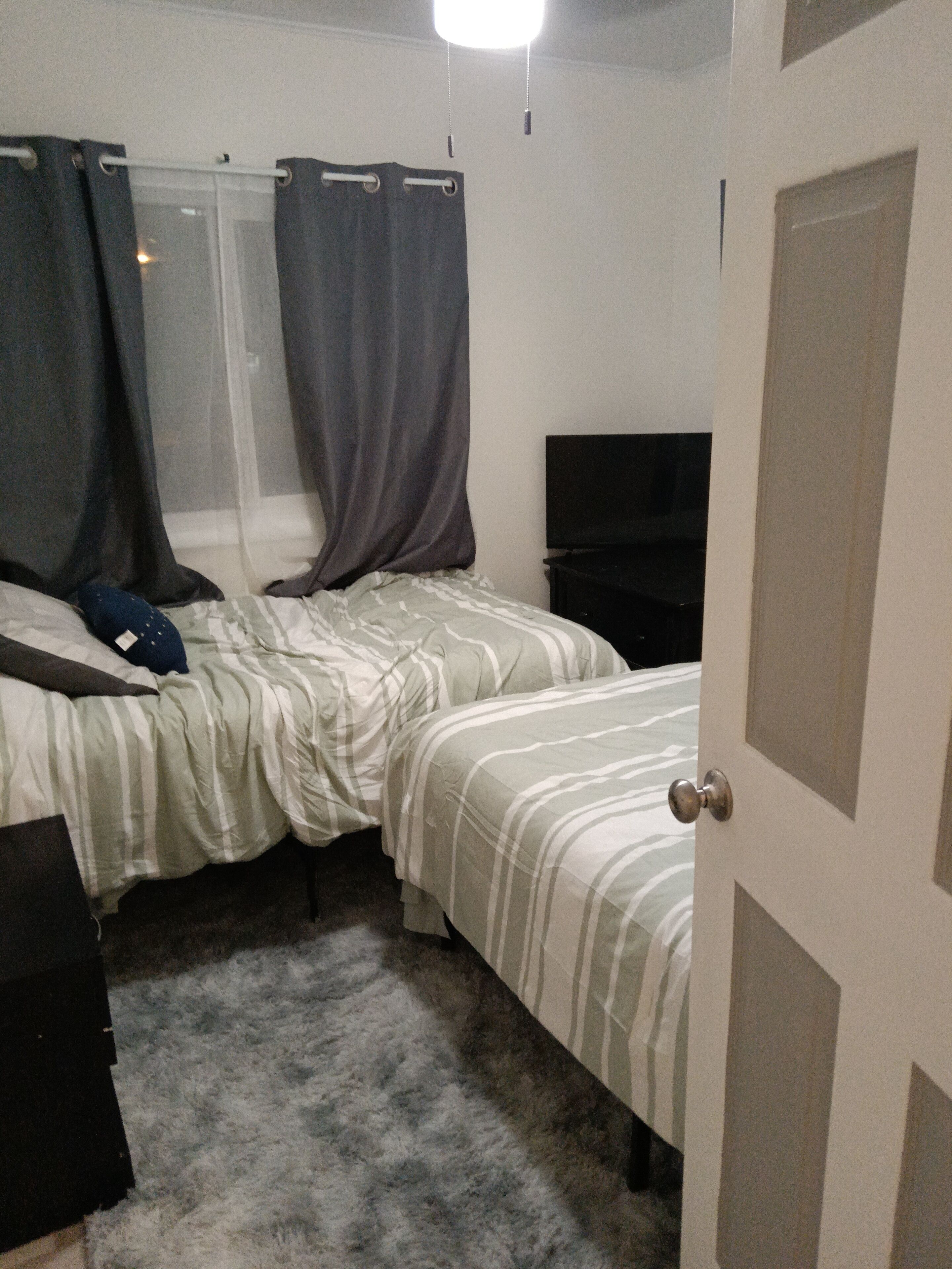 2 bedrooms, desk, free WiFi, bed sheets