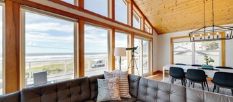 Sea LaVie MCA#1020-Oceanview, dogs ok, Gas BBQ, Firepit, 4 bdrm., fenced yard