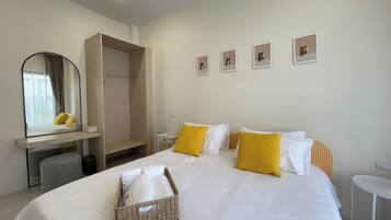 2 bedrooms, WiFi, bed sheets