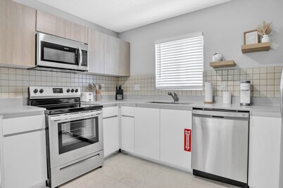 Sistrunk Shades Villa #4 - New Downtown Fort Lauderdale Florida Townhomes