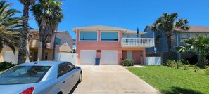House, 3 Bedrooms | Exterior