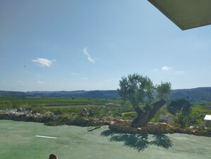 Romantic Double Room, Mountain View | Courtyard view