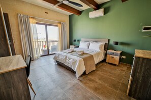 9 habitaciones, tabla de planchar con plancha, wifi y ropa de cama 