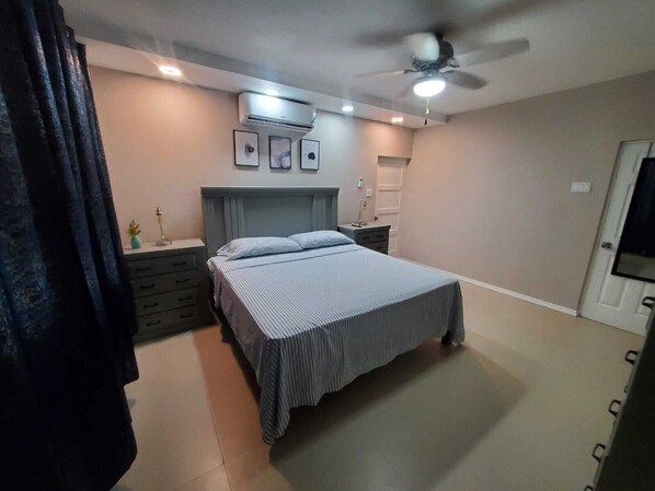 2 chambres, bureau, fer et planche à repasser, Wi-Fi