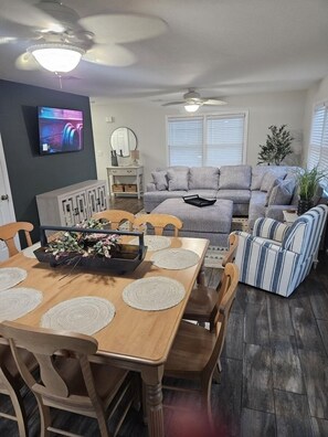 Smart-TV, videospill, fotballspill og bøker