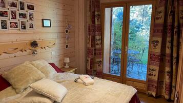 4 chambres, fer et planche Ă repasser, Wi-Fi gratuit, draps fournis