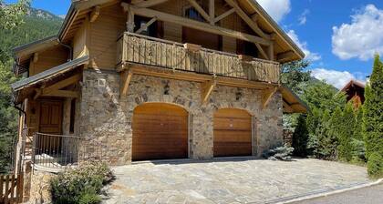 Chalet Recent Tout Confort A 1,5 kms des Remontées de Chantemerle