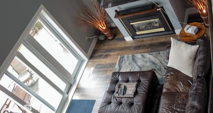 Welcome to Your Perfect Getaway at Izaty's Resort Townhouse on Mille Lacs!