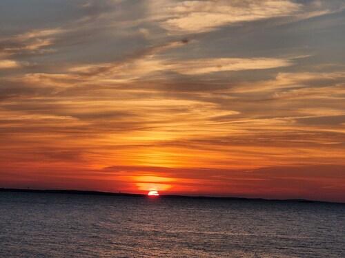 Welcome to Your Perfect Getaway at Izaty's Resort Townhouse on Mille Lacs!