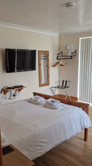 1 soverom, strykejern/-brett, wi-fi og sengetøy