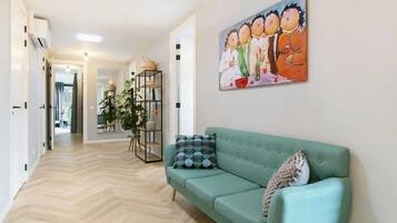 House, Multiple Beds | Living area | Fireplace