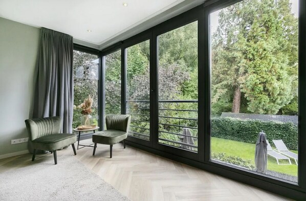 House, Multiple Beds | Interior