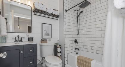 Little Italy! Close to Cleveland Clinic, University Hospital & University Circle