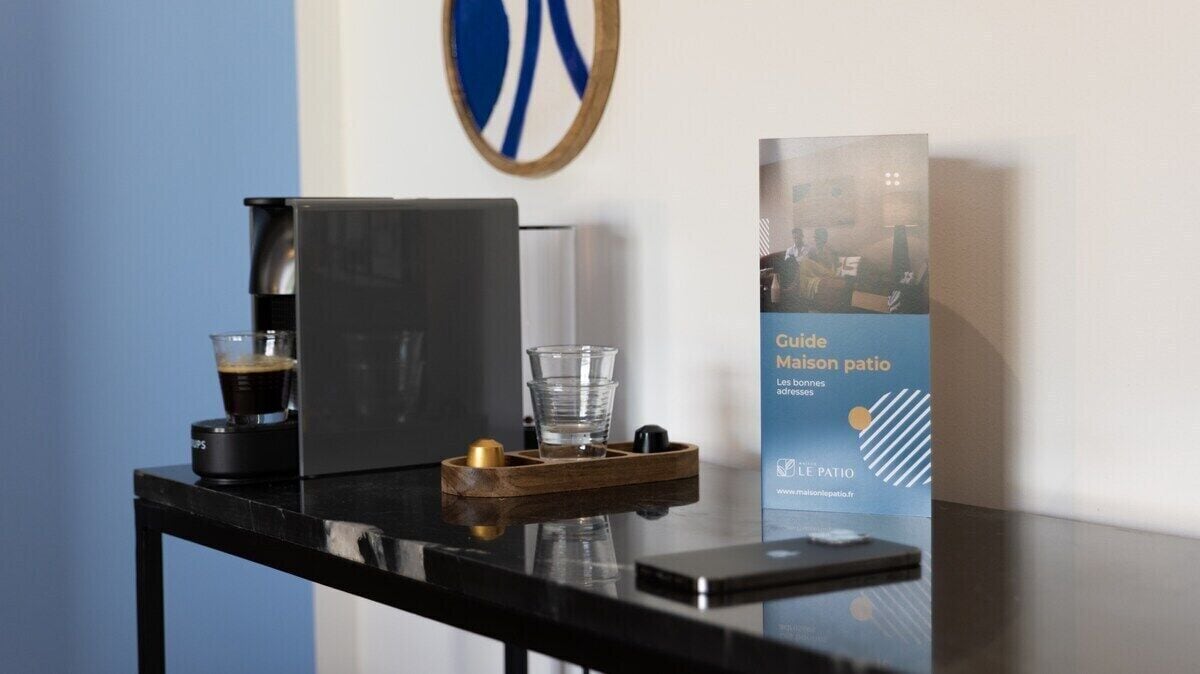 club double room, private bathroom (corail) | lounge