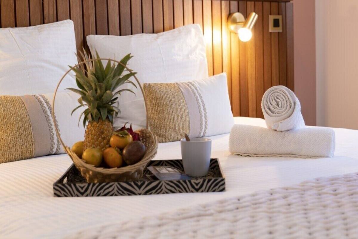 design double room, private bathroom (fleur de canne) | 1 bedroom, desk, blackout curtains, soundproofing