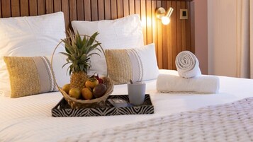 设计双人房, 私人浴室 (Fleur de Canne) | 1 多间卧室、办公桌、遮光窗帘、隔音