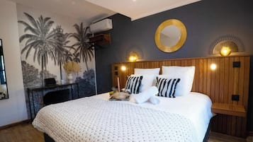 1 habitación, escritorio, cortinas blackout y sistema de insonorización