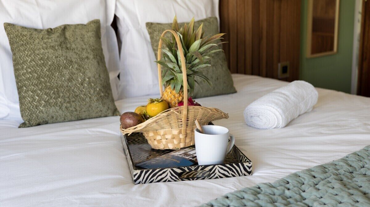 Deluxe-Doppelzimmer, eigenes Bad (Latanier) | 1 Schlafzimmer, Schreibtisch, Verdunkelungsvorhänge