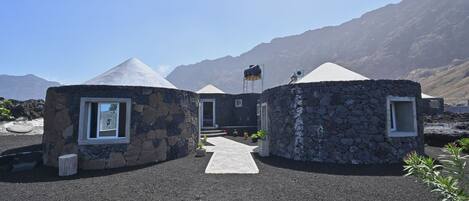 숙박 시설 정면