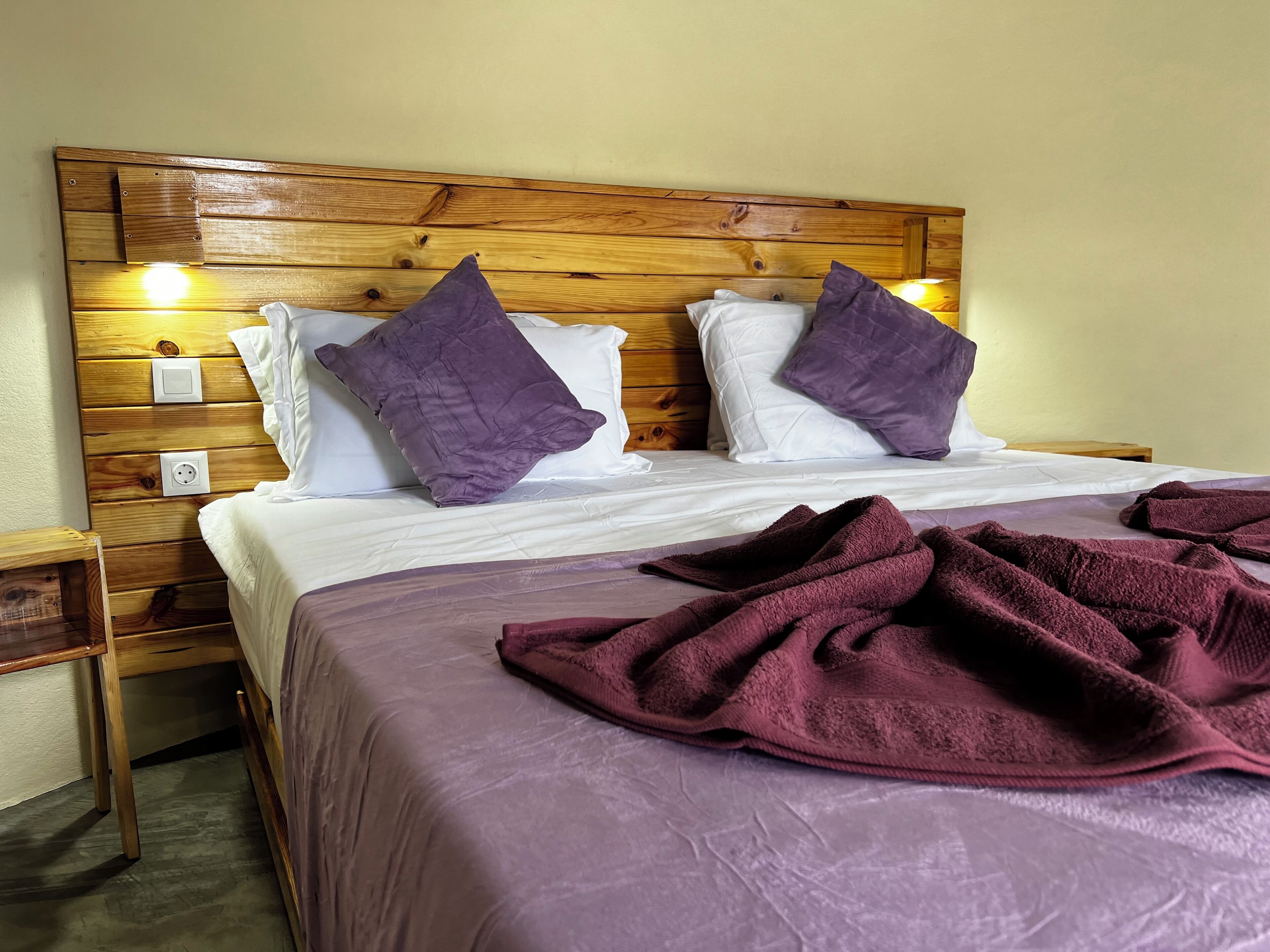 Kahden hengen huone (yksi tai kaksi sänkyä) | Ilmainen Wi-Fi, vuodevaatteet