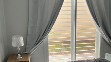 1 habitación, wifi gratis y ropa de cama