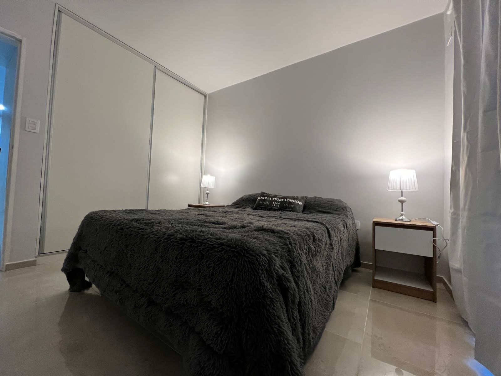 1 habitación, wifi gratis y ropa de cama 