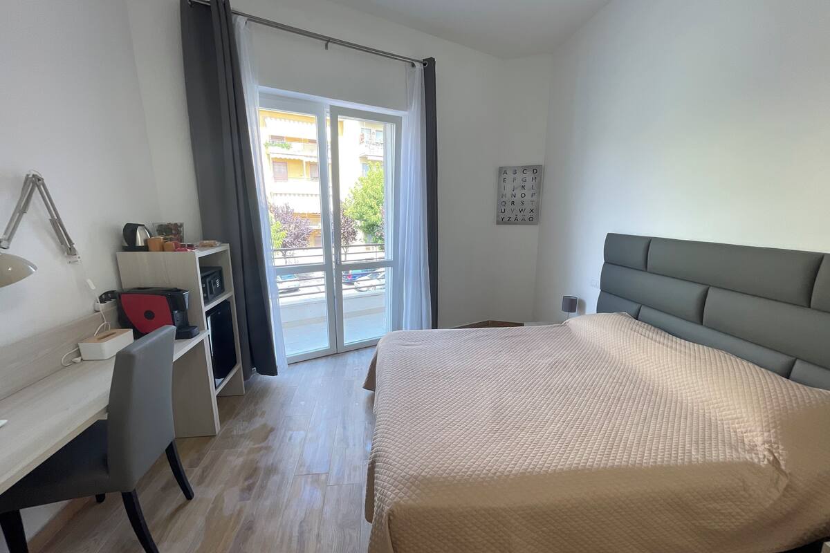 1 bedroom, in-room safe, desk, laptop workspace