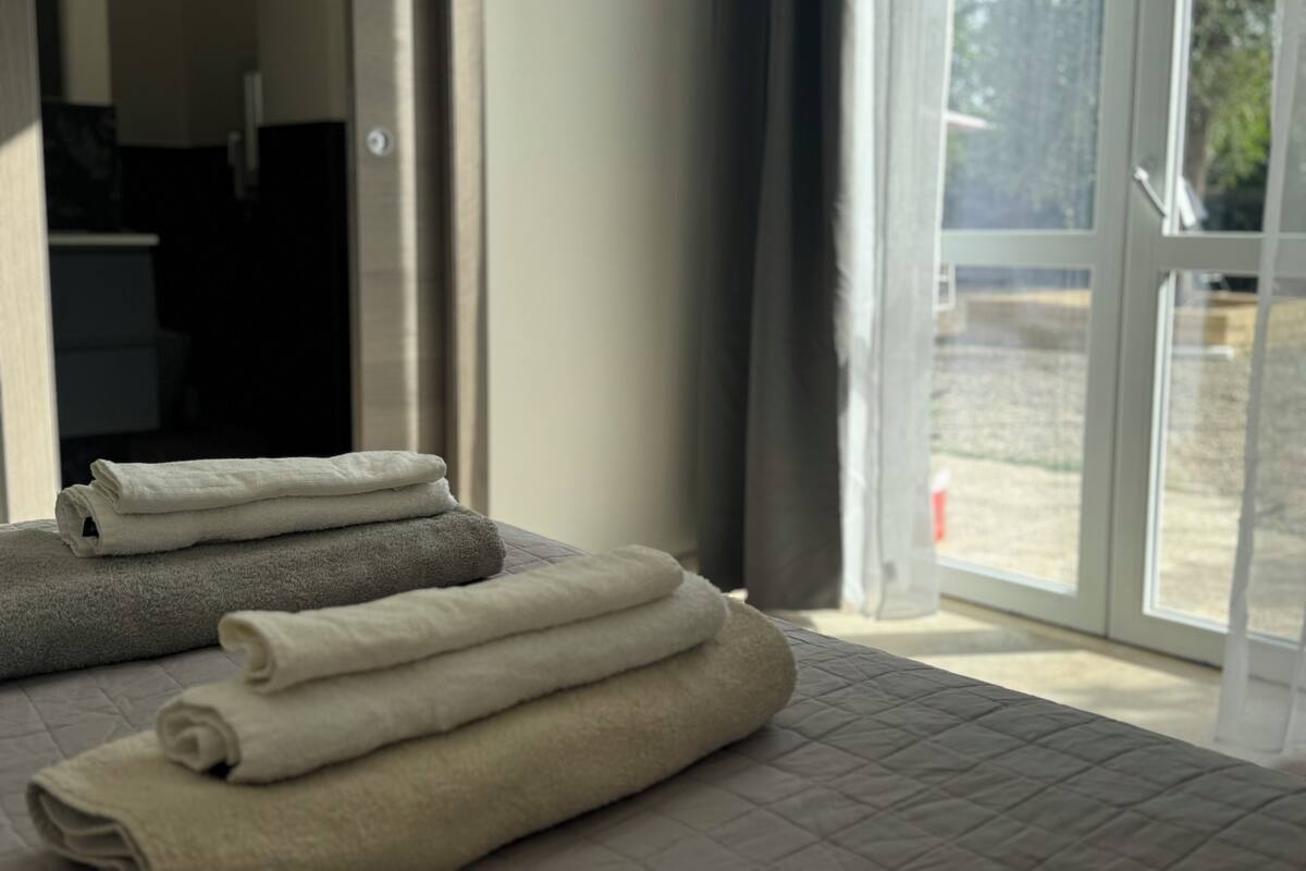 1 bedroom, in-room safe, desk, laptop workspace