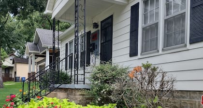 Midtown Vintage Belle House conveniently located in the center of Jonesboro.
