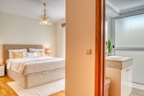 2 Schlafzimmer, Bügeleisen/Bügelbrett, Reisekinderbett, kostenloses WLAN