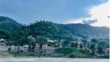 Deluxe Double Room | Water view