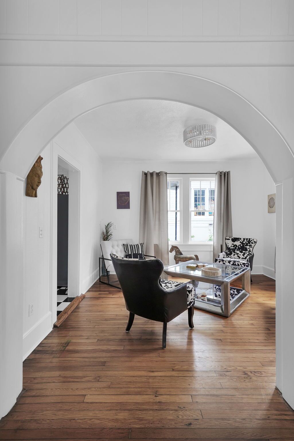 Seating room perfect for wine nights!