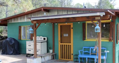 Lookout Cabin - Prescott Cabin Rentals
