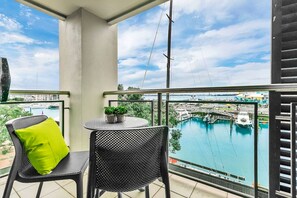 Property grounds - Waterfront Wonder + CP! (Auckland)