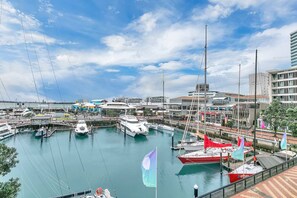 Marina - Waterfront Wonder + CP! (Auckland)