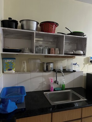 Kühlschrank, Mikrowelle