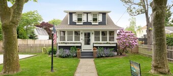 Sundaze – Cozy 1 Bedroom Cottage Near Delaware Bay with Hot Tub & Fireplace