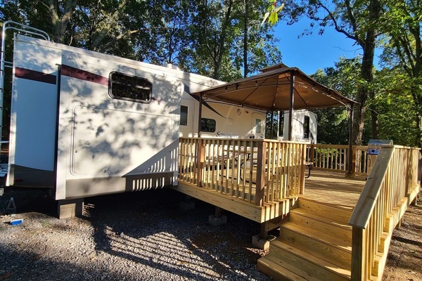 42 foot fifth wheel with private deck and gazebo