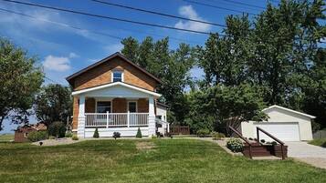 Mặt tiền nơi lưu trú