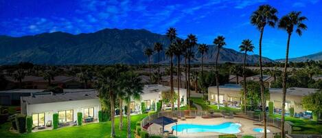 Piscine extérieure, piscine chauffée