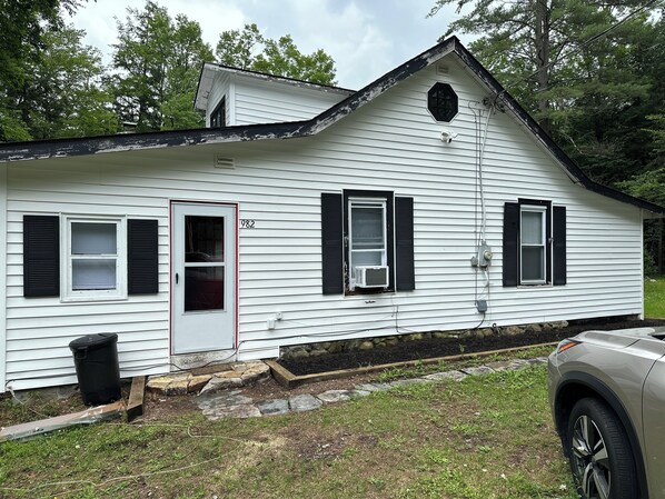 Exterior - Hide Away from Home Welcome to the Adirondacks  (Hadley)