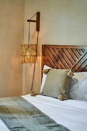 Desk, WiFi, bed sheets - Mulan - Beach Club Access & Gym & Pool & Coworking (Tulum)
