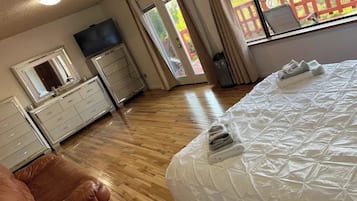 2 chambres, bureau, lit parapluie, Wi-Fi gratuit