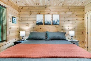 2 slaapkamers, een strijkplank/strijkijzer, gratis wifi, beddengoed