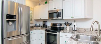 Renovated  Saddlebrook 1st Floor 2bd/2ba Condo w/Golf & Water Views