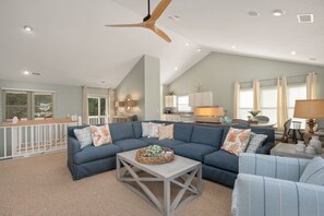 Smart TV, ping pong, books, computer monitors