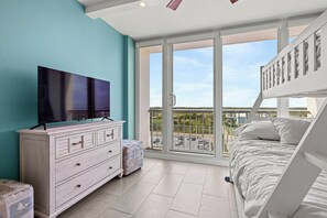 3 Schlafzimmer, Schreibtisch, BĂŒgeleisen/BĂŒgelbrett, kostenloses WLAN